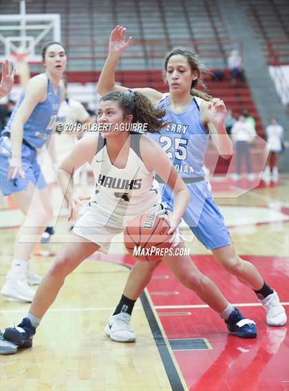 Thumbnail 2 in Perry Meridian vs. Decatur Central photogallery.