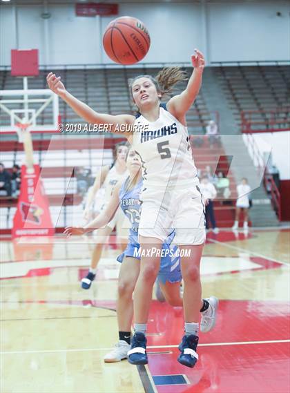 Thumbnail 1 in Perry Meridian vs. Decatur Central photogallery.