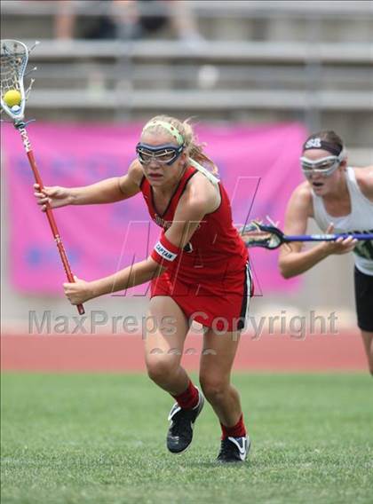 Thumbnail 3 in St. John's vs. Hockaday (TGHSLL DI Final) photogallery.