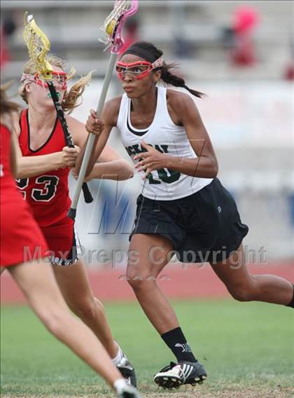 Thumbnail 1 in St. John's vs. Hockaday (TGHSLL DI Final) photogallery.