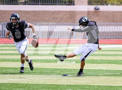 Thumbnail 3 in Mayfield @ Onate photogallery.