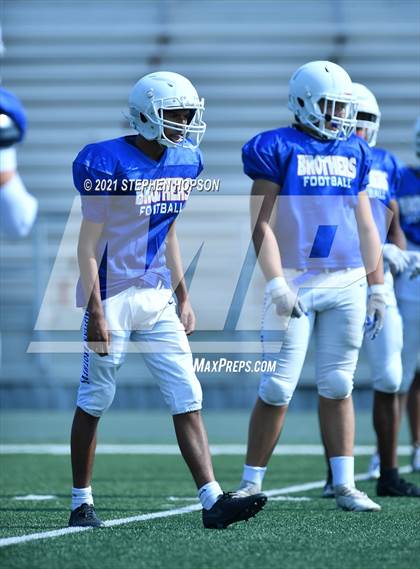 Thumbnail 2 in Christian Brothers @ St. Mary's (Scrimmage) photogallery.