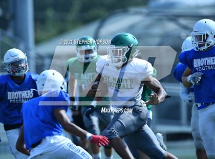Thumbnail 2 in Christian Brothers @ St. Mary's (Scrimmage) photogallery.