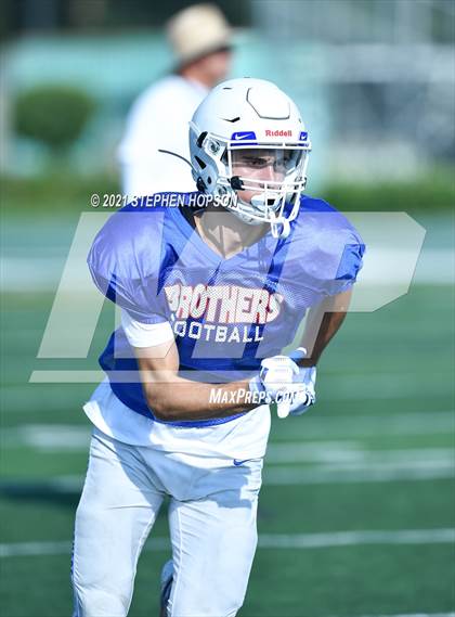 Thumbnail 1 in Christian Brothers @ St. Mary's (Scrimmage) photogallery.