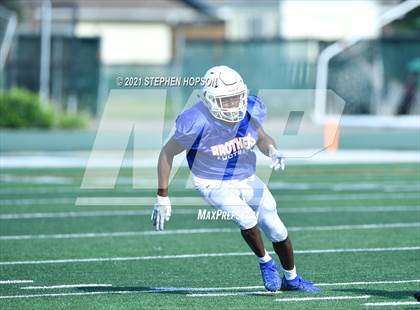 Thumbnail 2 in Christian Brothers @ St. Mary's (Scrimmage) photogallery.