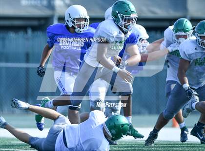 Thumbnail 2 in Christian Brothers @ St. Mary's (Scrimmage) photogallery.