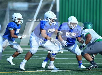 Thumbnail 2 in Christian Brothers @ St. Mary's (Scrimmage) photogallery.