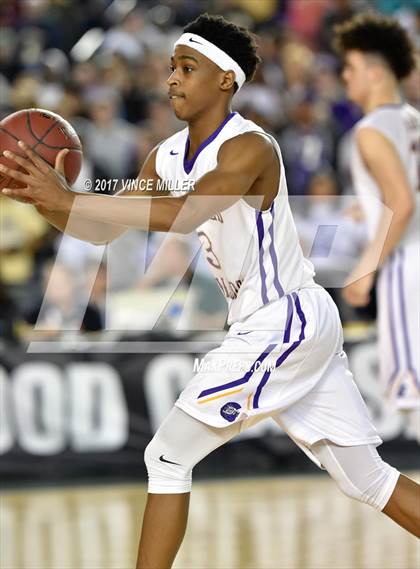 Thumbnail 2 in Nathan Hale vs Garfield (WIAA 3A Final)  photogallery.