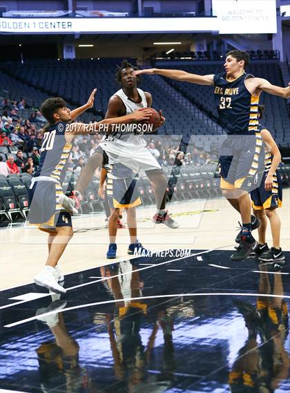 Thumbnail 1 in Elk Grove vs. El Camino (@Golden 1 Center) photogallery.