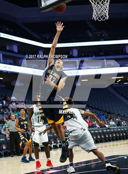Thumbnail 3 in Elk Grove vs. El Camino (@Golden 1 Center) photogallery.