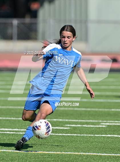 Thumbnail 2 in Sacramento Waldorf vs. Encina (CIF SJS D7 Final) photogallery.