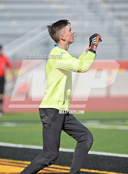 Thumbnail 2 in Sacramento Waldorf vs. Encina (CIF SJS D7 Final) photogallery.