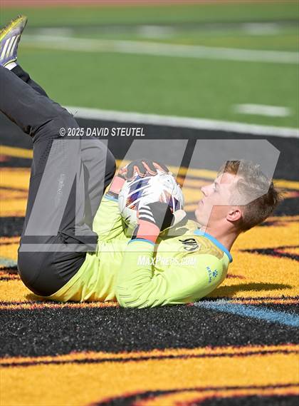 Thumbnail 3 in Sacramento Waldorf vs. Encina (CIF SJS D7 Final) photogallery.