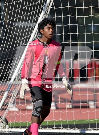 Thumbnail 2 in Sacramento Waldorf vs. Encina (CIF SJS D7 Final) photogallery.