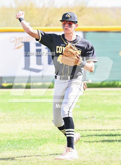 Thumbnail 3 in Arizona Lutheran Academy @ Madison Highland Prep photogallery.