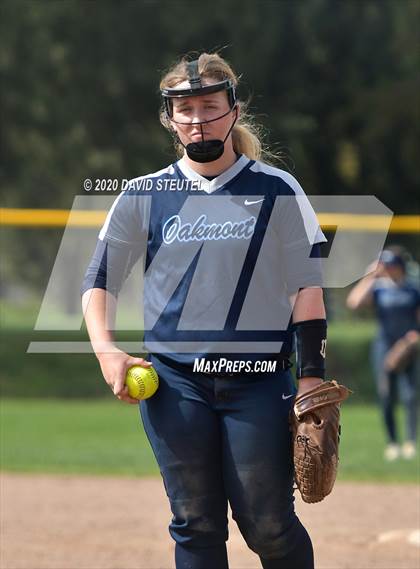 Thumbnail 1 in Laguna Creek vs. Oakmont (Pre-Season T.O.C.) photogallery.