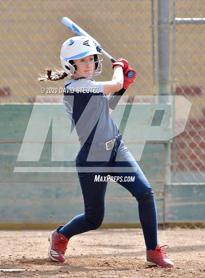 Thumbnail 2 in Laguna Creek vs. Oakmont (Pre-Season T.O.C.) photogallery.