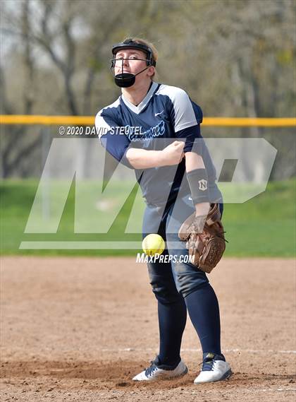 Thumbnail 3 in Laguna Creek vs. Oakmont (Pre-Season T.O.C.) photogallery.