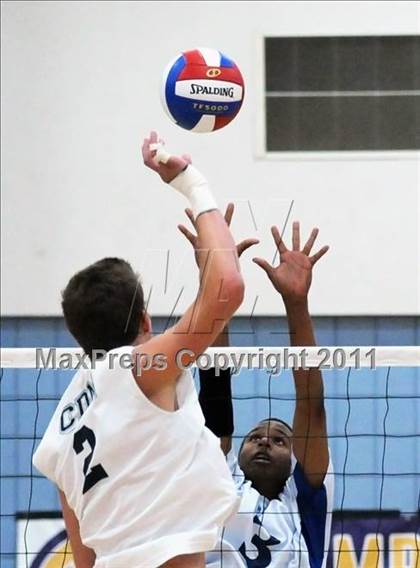 Thumbnail 3 in Westlake vs Corona del Mar (CIF SoCal D2 Regional Final) photogallery.