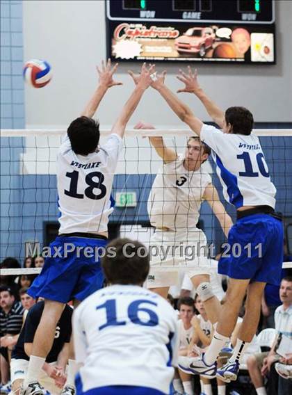 Thumbnail 2 in Westlake vs Corona del Mar (CIF SoCal D2 Regional Final) photogallery.