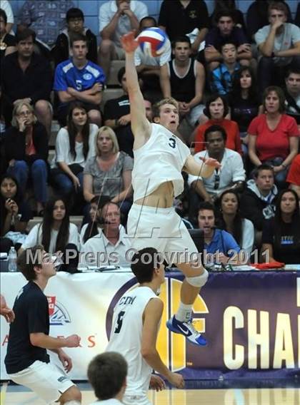 Thumbnail 2 in Westlake vs Corona del Mar (CIF SoCal D2 Regional Final) photogallery.