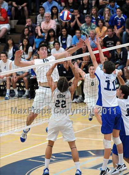 Thumbnail 2 in Westlake vs Corona del Mar (CIF SoCal D2 Regional Final) photogallery.