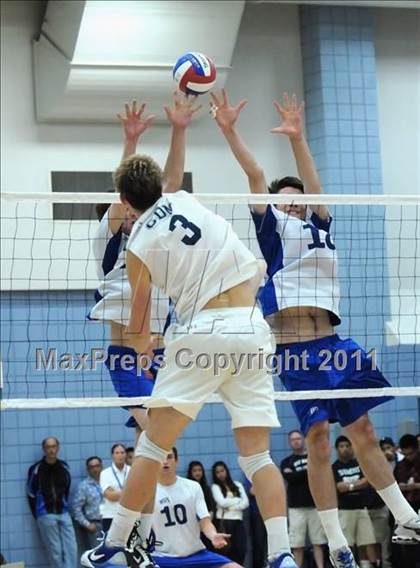 Thumbnail 2 in Westlake vs Corona del Mar (CIF SoCal D2 Regional Final) photogallery.