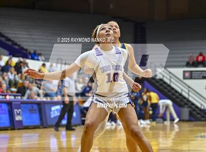 Thumbnail 1 in Delta @ Muncie Central photogallery.