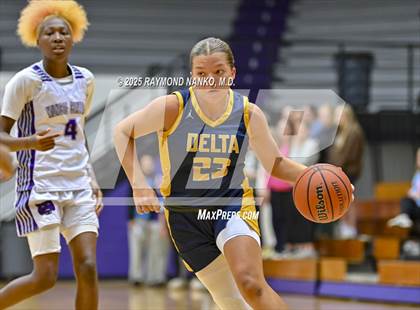 Thumbnail 3 in Delta @ Muncie Central photogallery.