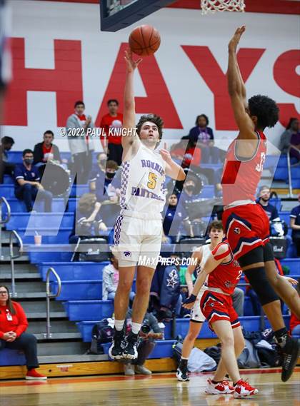 Thumbnail 3 in Veterans Memorial vs. Liberty Hill (UIL 5A Regional Quarterfinal) photogallery.