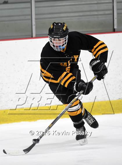 Thumbnail 1 in Amity Regional @ Lyman Hall/Haddam-Killingworth/Coginchaug photogallery.