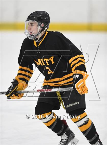 Thumbnail 2 in Amity Regional @ Lyman Hall/Haddam-Killingworth/Coginchaug photogallery.