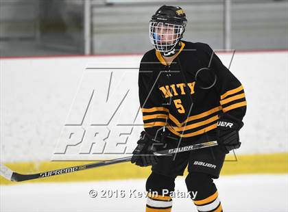 Thumbnail 1 in Amity Regional @ Lyman Hall/Haddam-Killingworth/Coginchaug photogallery.