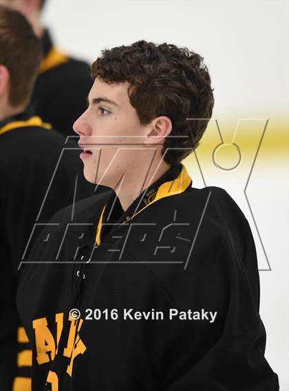 Thumbnail 2 in Amity Regional @ Lyman Hall/Haddam-Killingworth/Coginchaug photogallery.