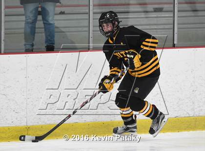 Thumbnail 2 in Amity Regional @ Lyman Hall/Haddam-Killingworth/Coginchaug photogallery.
