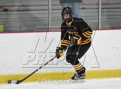 Thumbnail 1 in Amity Regional @ Lyman Hall/Haddam-Killingworth/Coginchaug photogallery.