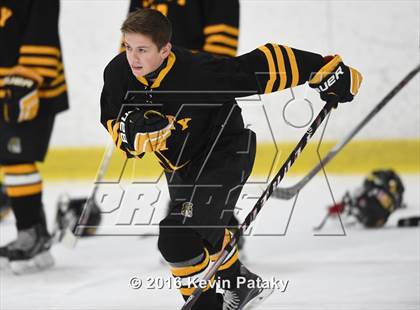 Thumbnail 1 in Amity Regional @ Lyman Hall/Haddam-Killingworth/Coginchaug photogallery.