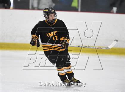 Thumbnail 2 in Amity Regional @ Lyman Hall/Haddam-Killingworth/Coginchaug photogallery.