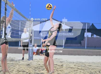 Thumbnail 1 in Arcadia vs. Saguaro (AIA DII Pairs Finals) photogallery.