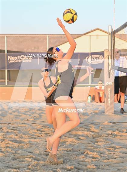 Thumbnail 2 in Arcadia vs. Saguaro (AIA DII Pairs Finals) photogallery.