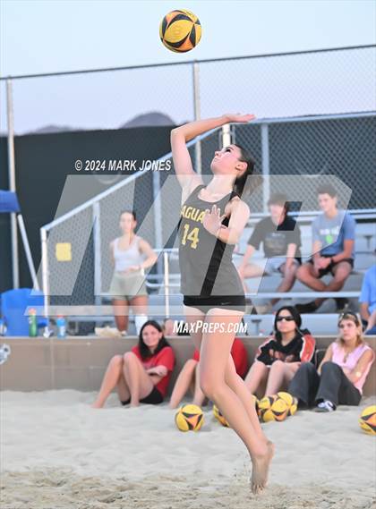 Thumbnail 1 in Arcadia vs. Saguaro (AIA DII Pairs Finals) photogallery.