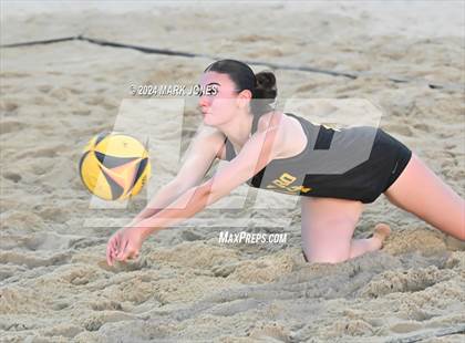 Thumbnail 2 in Arcadia vs. Saguaro (AIA DII Pairs Finals) photogallery.