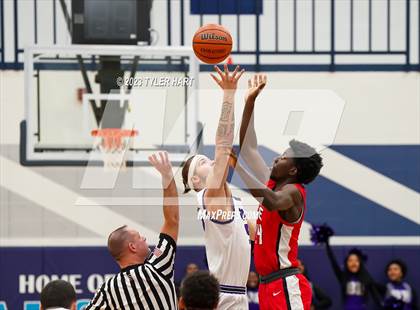 Thumbnail 2 in Pike vs. Ben Davis (IHSAA 4A Sectional 11 Final) photogallery.