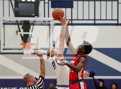 Thumbnail 3 in Pike vs. Ben Davis (IHSAA 4A Sectional 11 Final) photogallery.