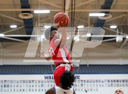Thumbnail 1 in Pike vs. Ben Davis (IHSAA 4A Sectional 11 Final) photogallery.