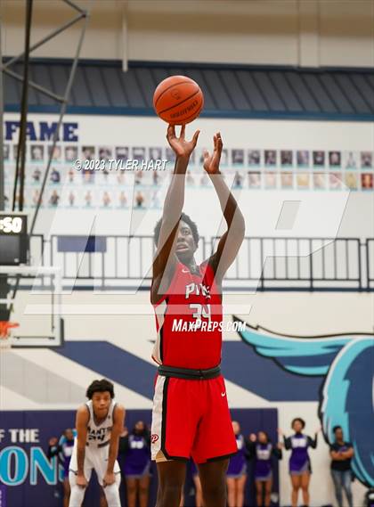 Thumbnail 2 in Pike vs. Ben Davis (IHSAA 4A Sectional 11 Final) photogallery.
