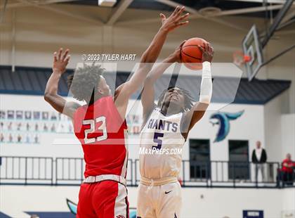 Thumbnail 2 in Pike vs. Ben Davis (IHSAA 4A Sectional 11 Final) photogallery.