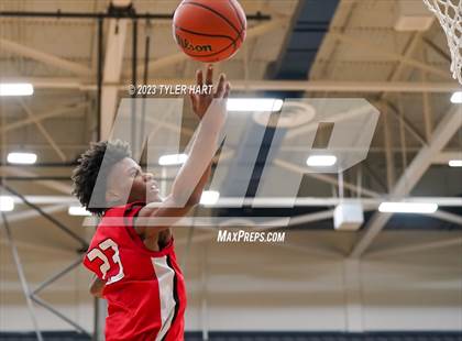 Thumbnail 3 in Pike vs. Ben Davis (IHSAA 4A Sectional 11 Final) photogallery.