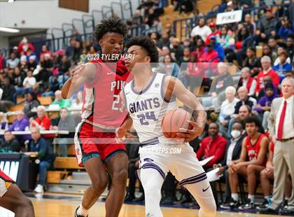 Thumbnail 3 in Pike vs. Ben Davis (IHSAA 4A Sectional 11 Final) photogallery.