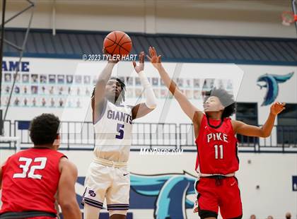 Thumbnail 2 in Pike vs. Ben Davis (IHSAA 4A Sectional 11 Final) photogallery.